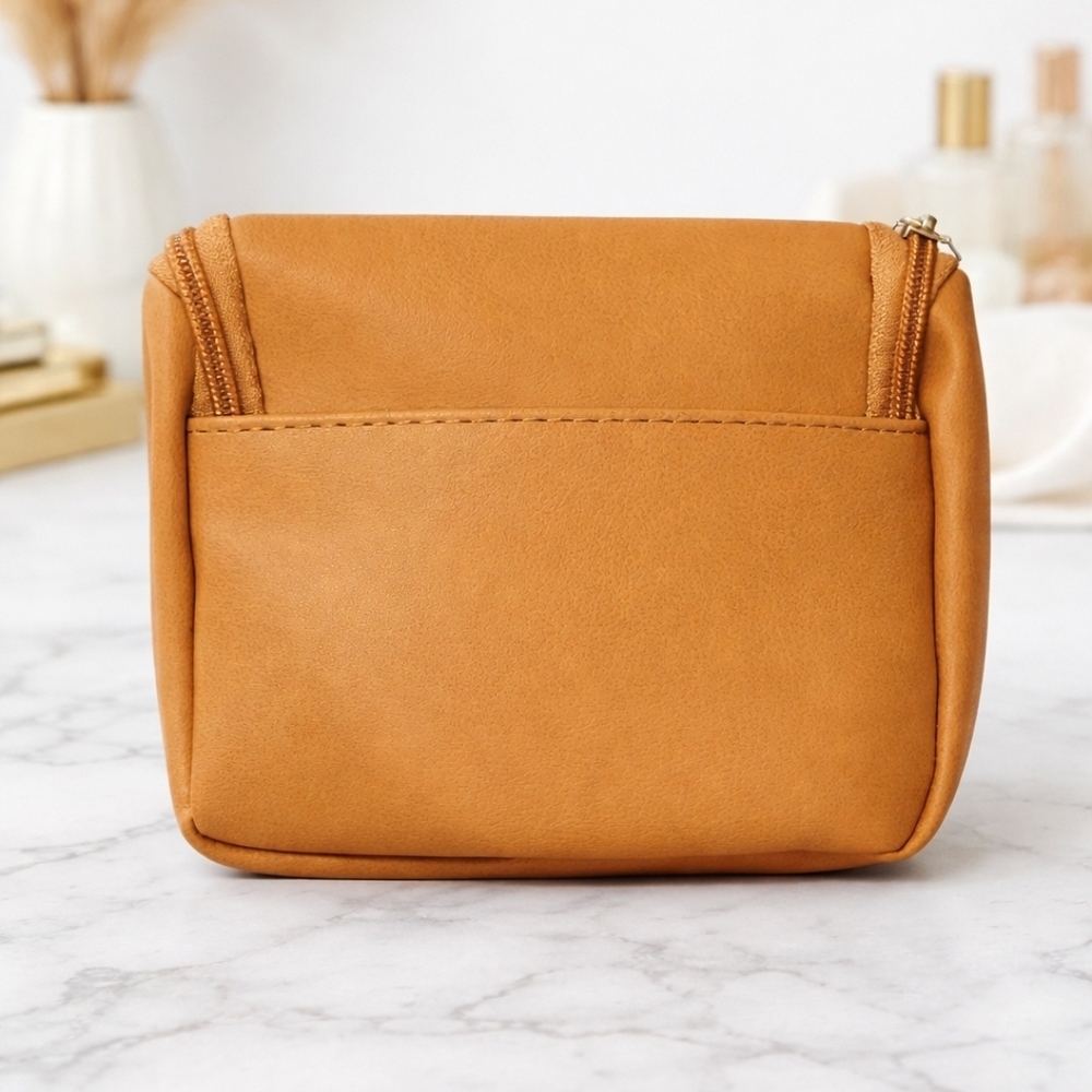 United Airlines BusinessFirst Travel Pouch Tan Cosmetic Bag Zipper Case - Picture 3 of 8